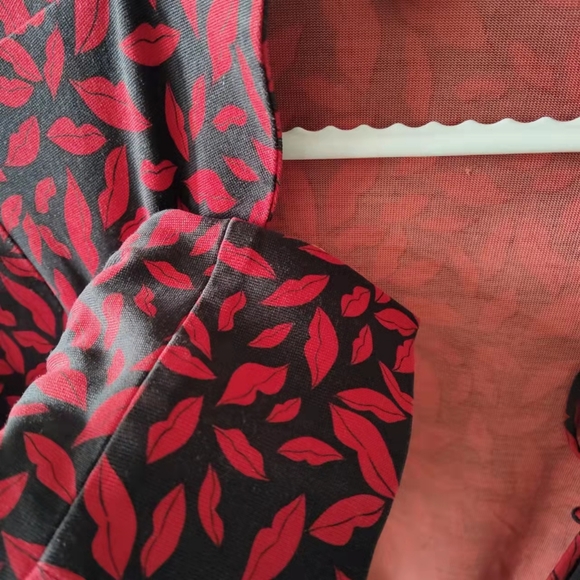 DVF hot dress - Picture 3 of 3